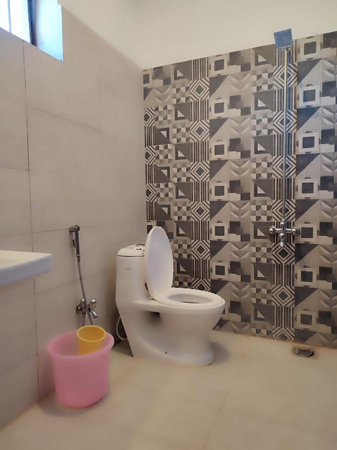 Lavish Residency Guest House Fasial Town Rawalpindi Ngoại thất bức ảnh