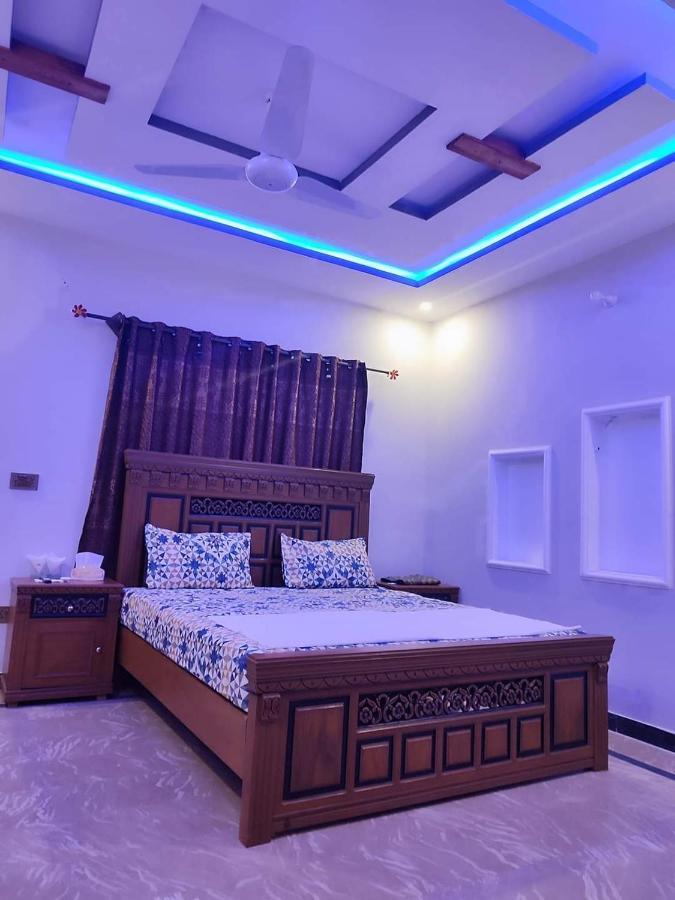 Lavish Residency Guest House Fasial Town Rawalpindi Ngoại thất bức ảnh